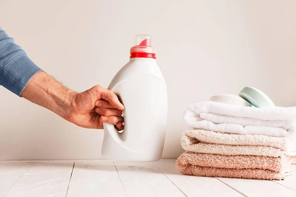 Bí quyết chăm sóc quần áo của trẻ vào những ngày giao mùa mẹ nên lưu ý